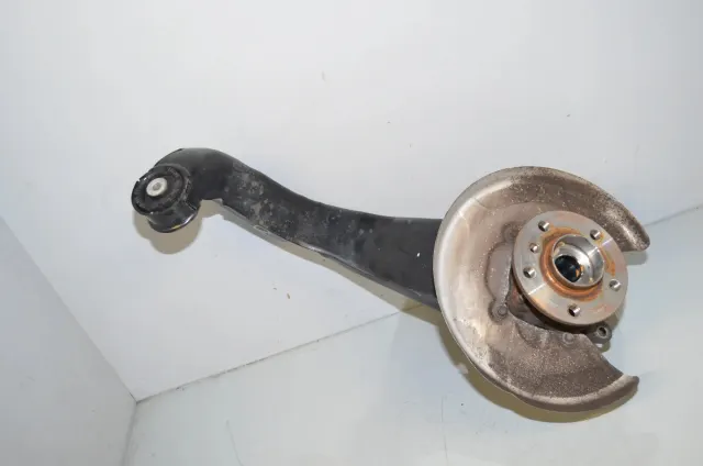 Rear Right Wheel Hub