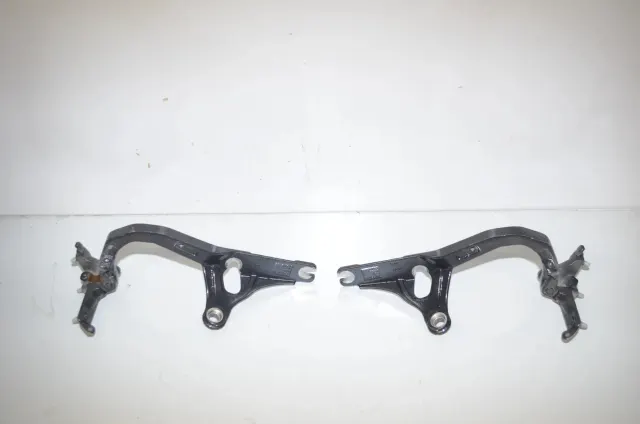 Left Side Bootlid Hinge