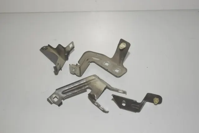 Front Left Fender Holder