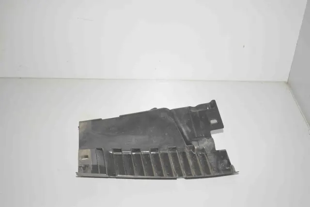 Rear Right Bumper Bracket
