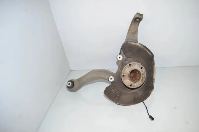 Front Right Wheel Hub