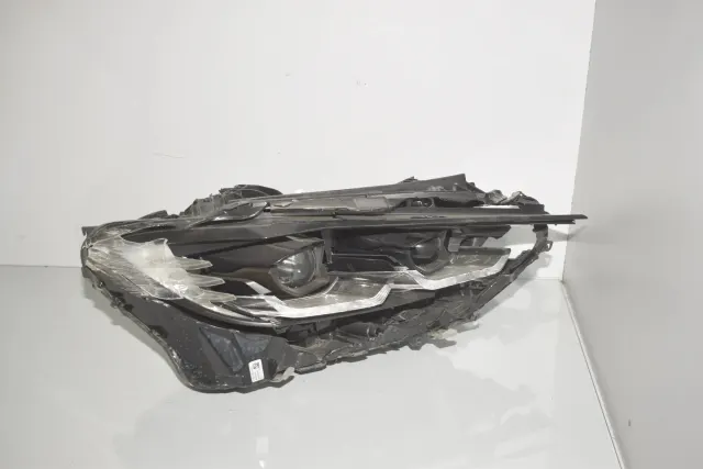 Front Right Headlight