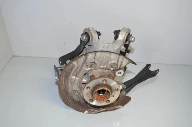 Rear Right Wheel Hub