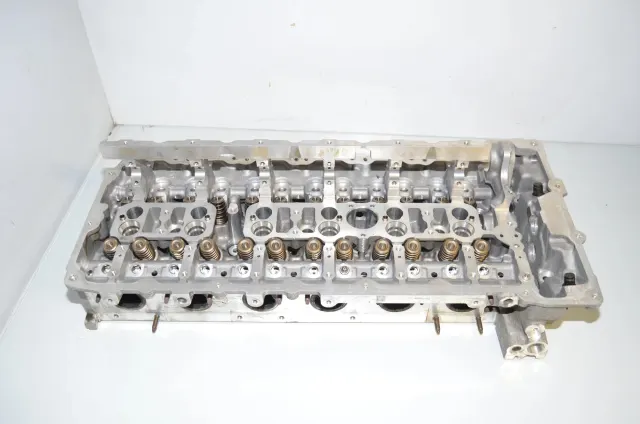 Engine Cylinder Head