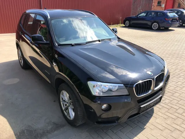 BMW X3 (F25) xDrive 20 d 2012