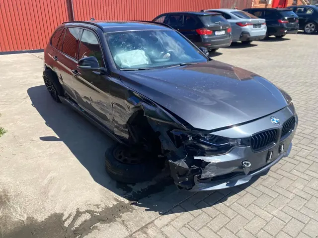 BMW 3 Touring (F31) 330 d 2013