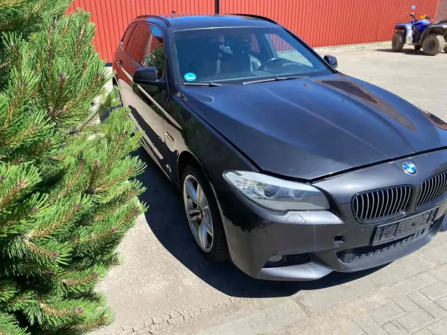 BMW 5 Touring (F11) 530 d xDrive 2012