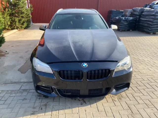 BMW 5 Touring (F11) M 550 d xDrive 2012