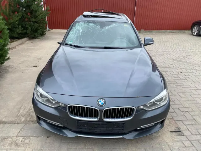 BMW 3 Touring (F31) 330 d xDrive 2013