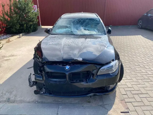 BMW 5 Touring (F11) 530 d 2010