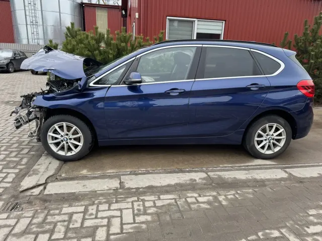 BMW 2 Active Tourer (F45) 216 d 2017