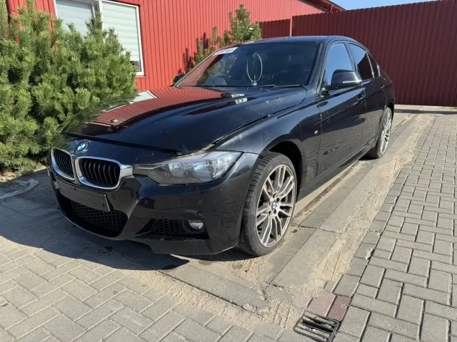 BMW 3 (F30, F80) 330 d xDrive 2015