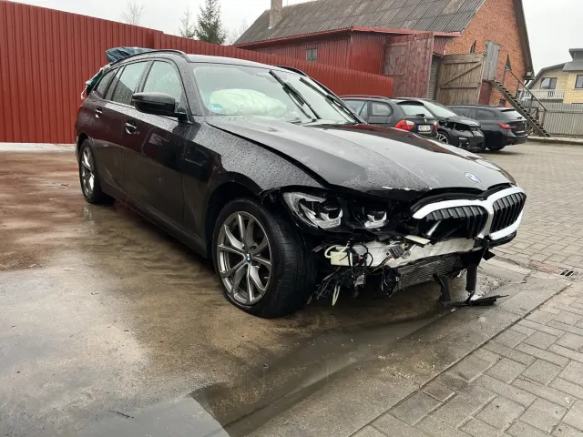 BMW 3 Touring (G21) (2019 - -) 318 d 2021