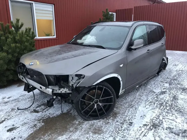 BMW X3 (F25) xDrive 35 i 2011