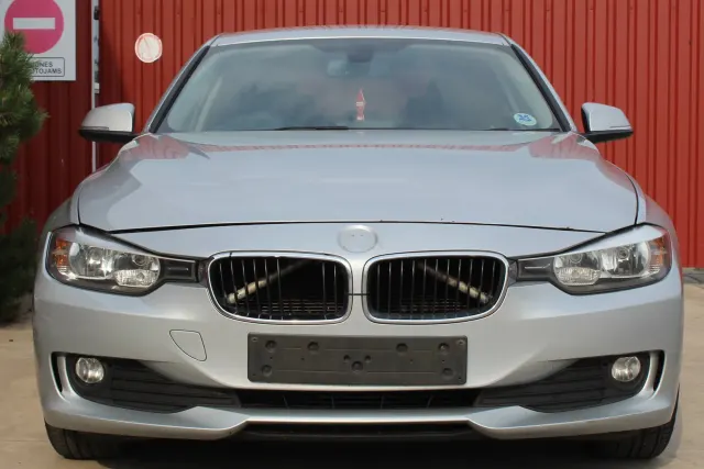 BMW 3 (F30, F80) 320 d Efficient Dynamics 2012