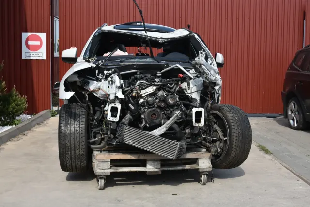 BMW X5 (E70) xDrive 30 d 2012