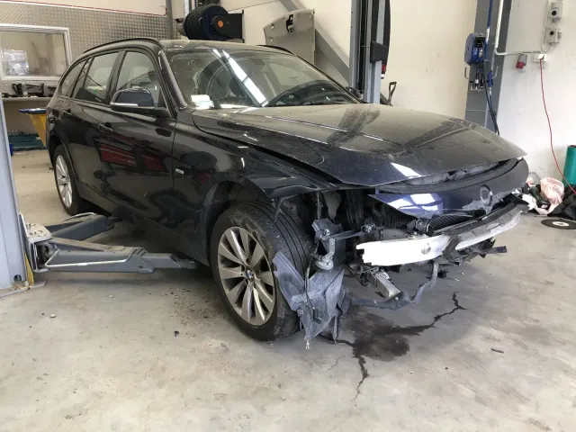 BMW 3 Touring (F31) 320 d 2013