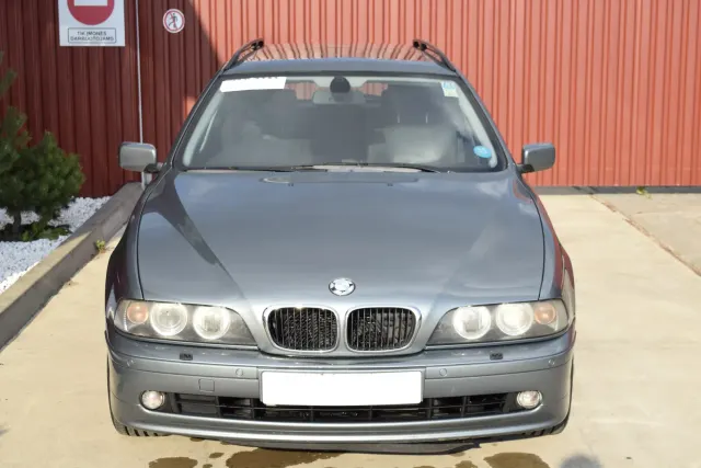 BMW 5 Touring (E39) 525 d 2001