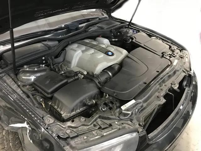 BMW 7 (E65, E66, E67) 745 i, Li 2004