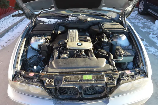 BMW 5 (E39) 525 d 2003