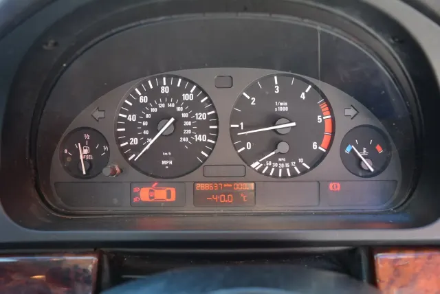 BMW 5 (E39) 530 d 2001