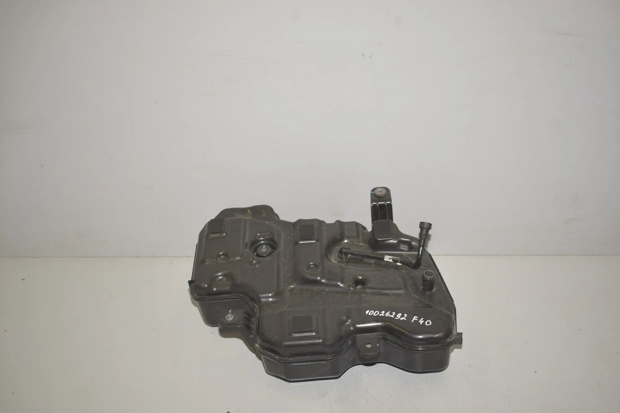 AdBlue Tank – OEM 7935103 · BMW 1 (F40) (2019 - -) F40) 116 d 2020