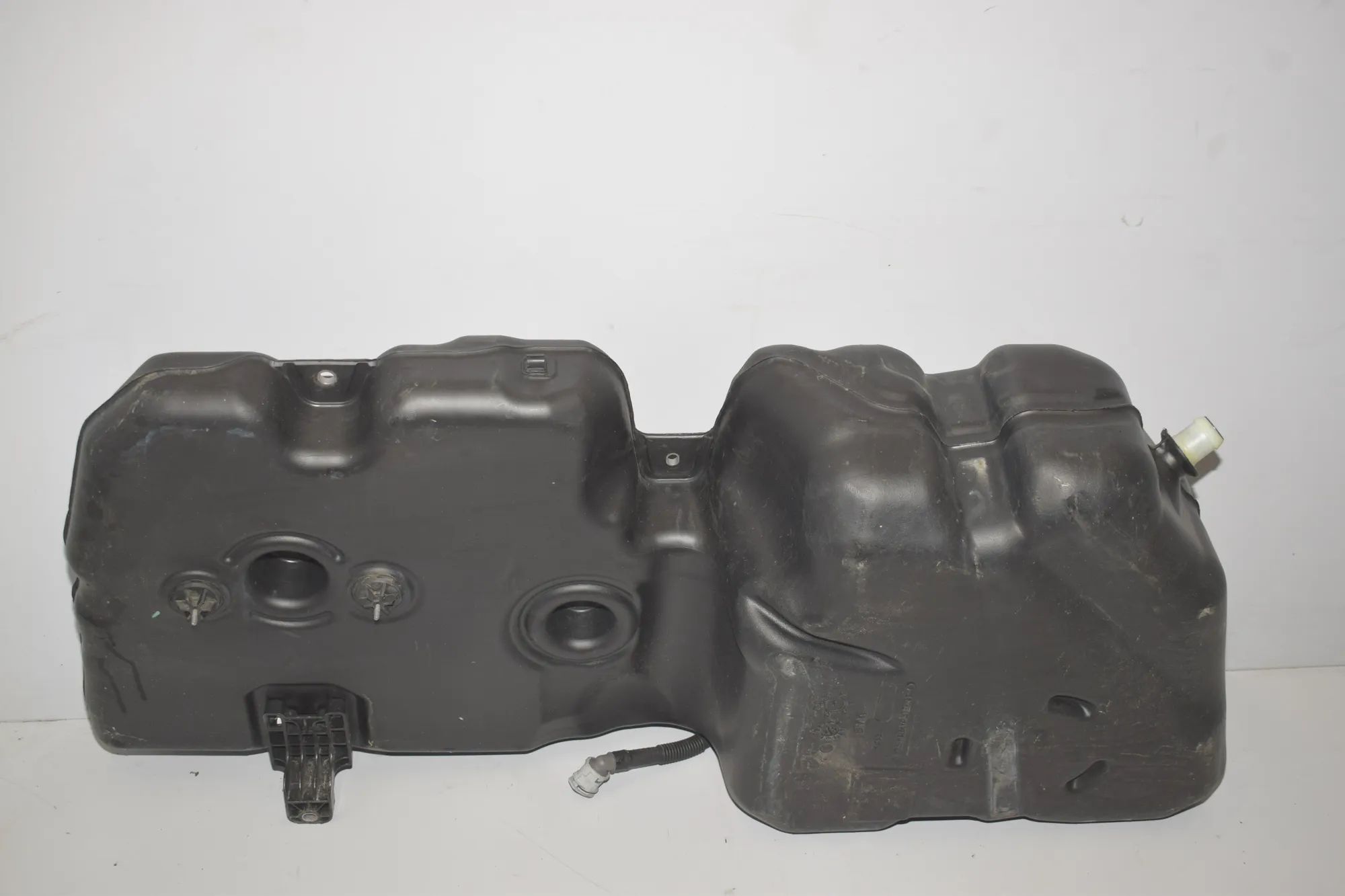 Fuel Tank – OEM 7300392 · BMW 2 Gran Tourer (F46) 218 i 2015 – 2