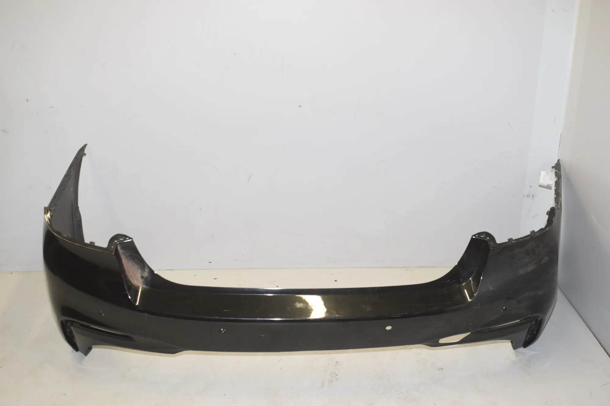 Rear Bumper – OEM 8073725 · BMW 5 (G30) (2016 - -) M 550 i xDrive 2017