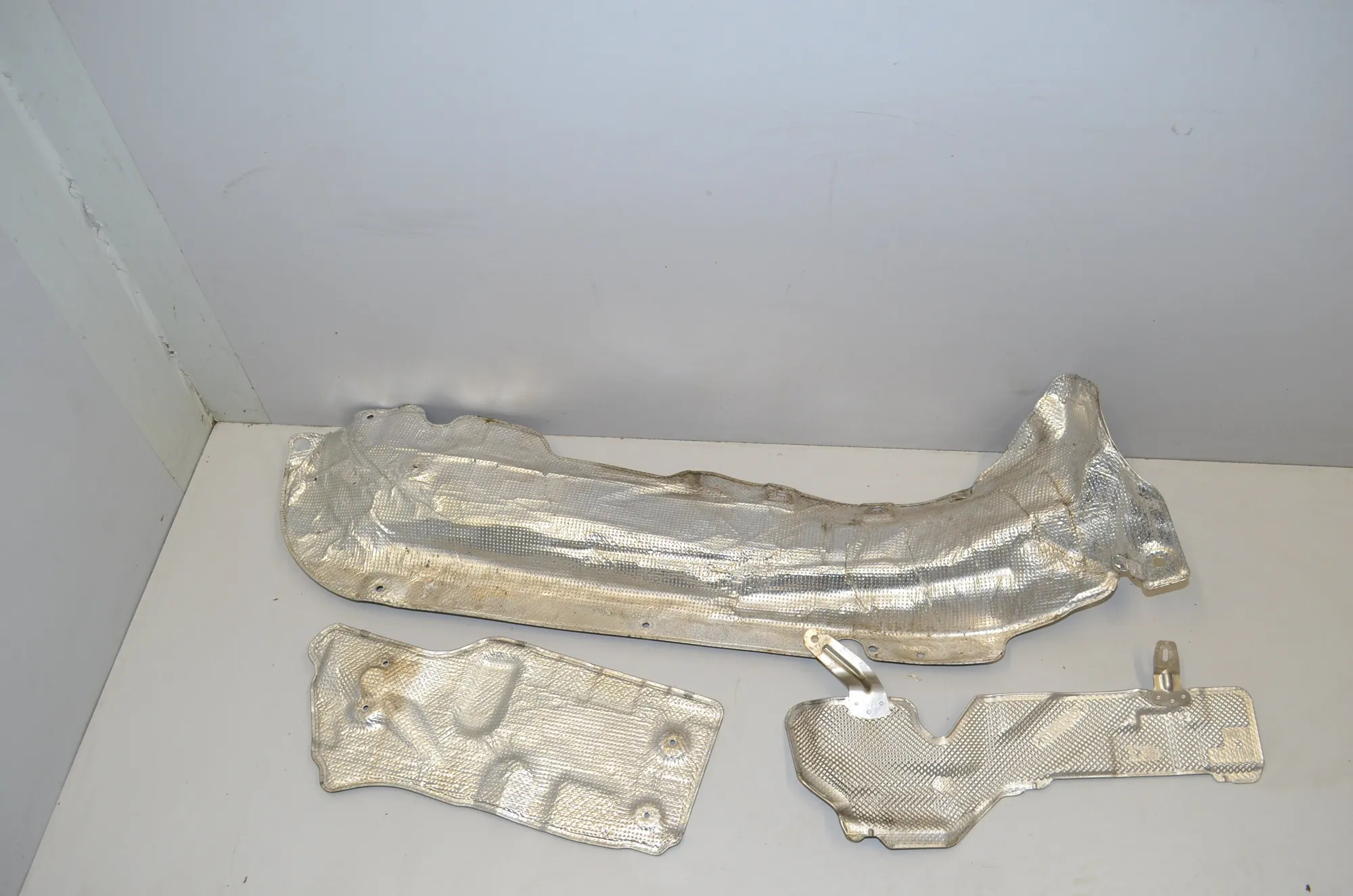 Heat Insulation – OEM 7193523 · BMW 7 (F01, F02) 730 d 2009 – 3
