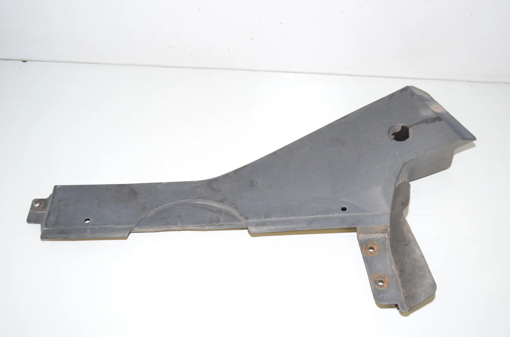 Other Underbody Cover – OEM 7185136 · BMW 7 (F01, F02) 730 d 2009 – 3