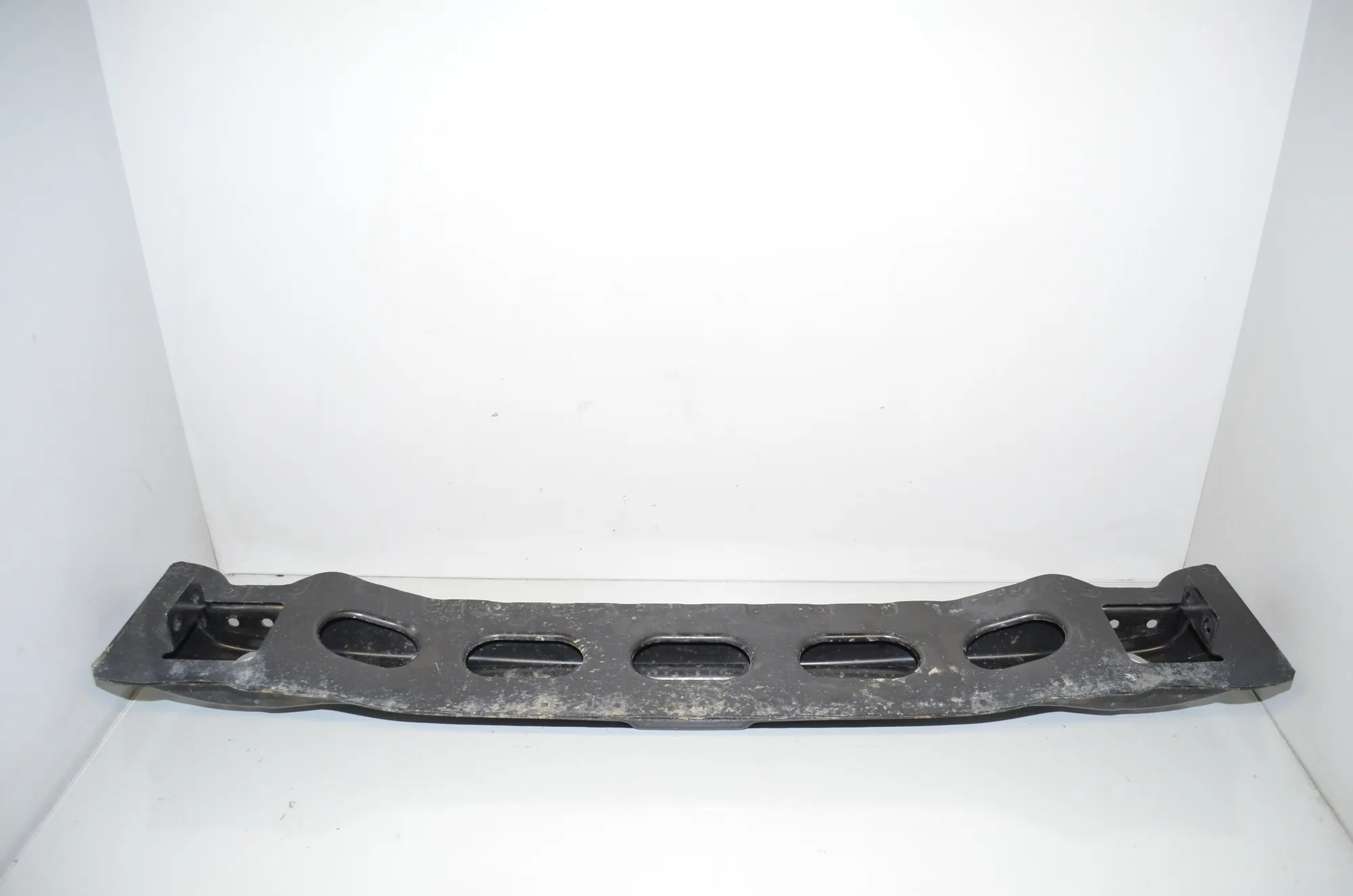 Rear Crash Reinforcement Bar – OEM 7296780 · BMW i3 (I01) s Electric 2022 – 3