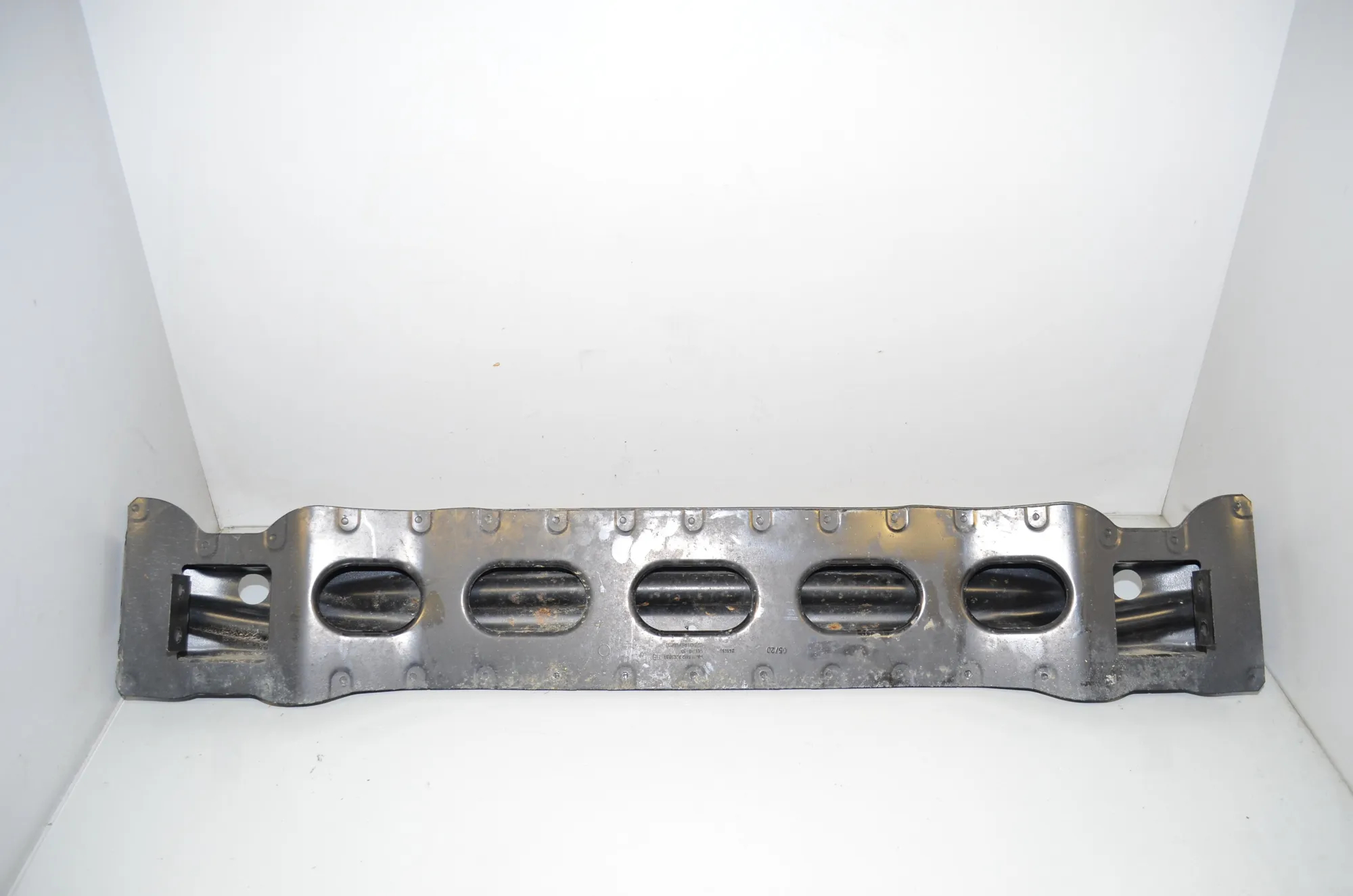 Rear Crash Reinforcement Bar – OEM 7296780 · BMW i3 (I01) s Electric 2022 – 2