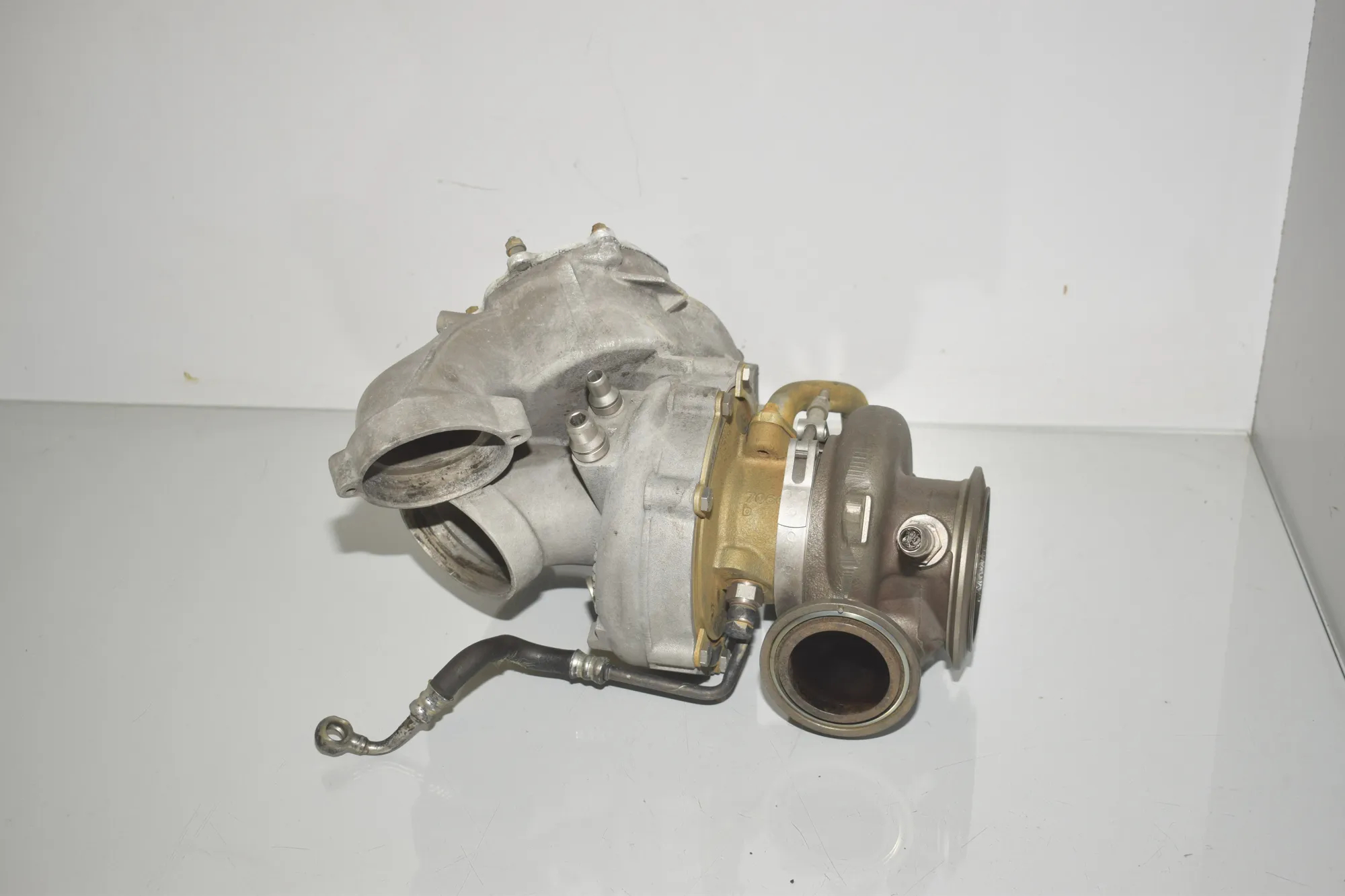 Turbocharger – OEM 9700010 · BMW X5 (E70) M 50 d 2013 – 4