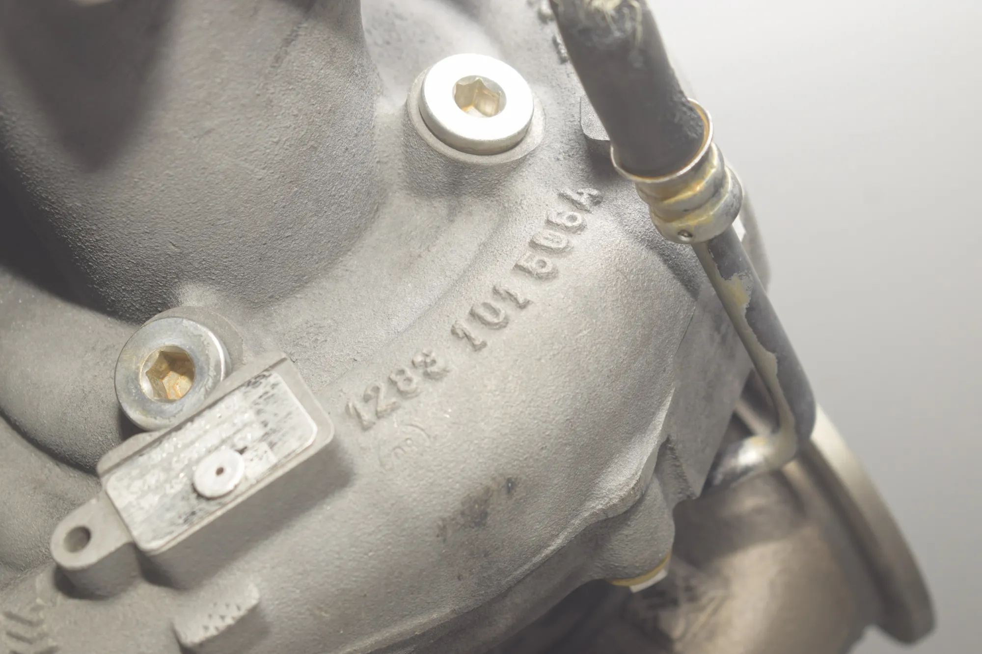 Turbocharger – OEM 9700010 · BMW X5 (E70) M 50 d 2013 – 6