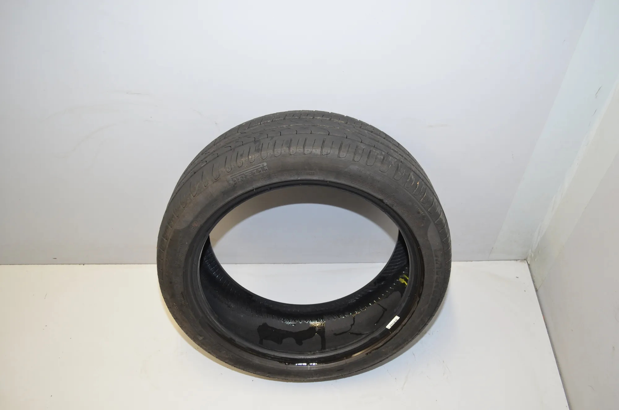Tire · BMW 3 Touring (F31) 335 d xDrive 2014