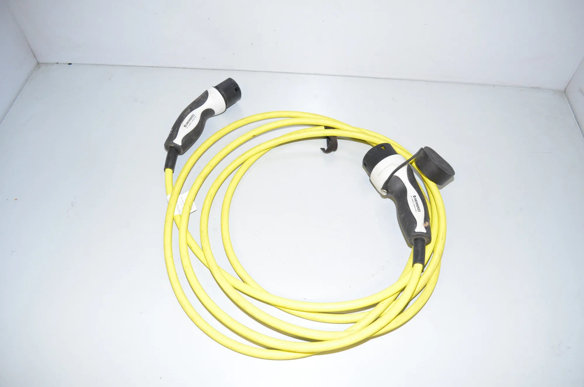 Battery Charging Cable – OEM 7827899 · BMW i3 (I01) s Electric 2022 – 3