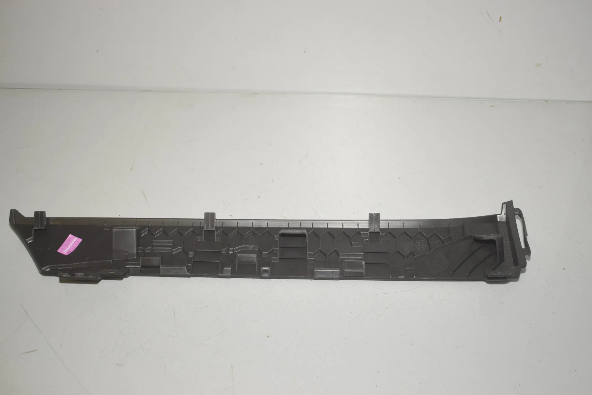 Other Interior Parts – OEM 9639573 · BMW X2 (U10) BMW X2 (U10) sDrive 20 i 2023