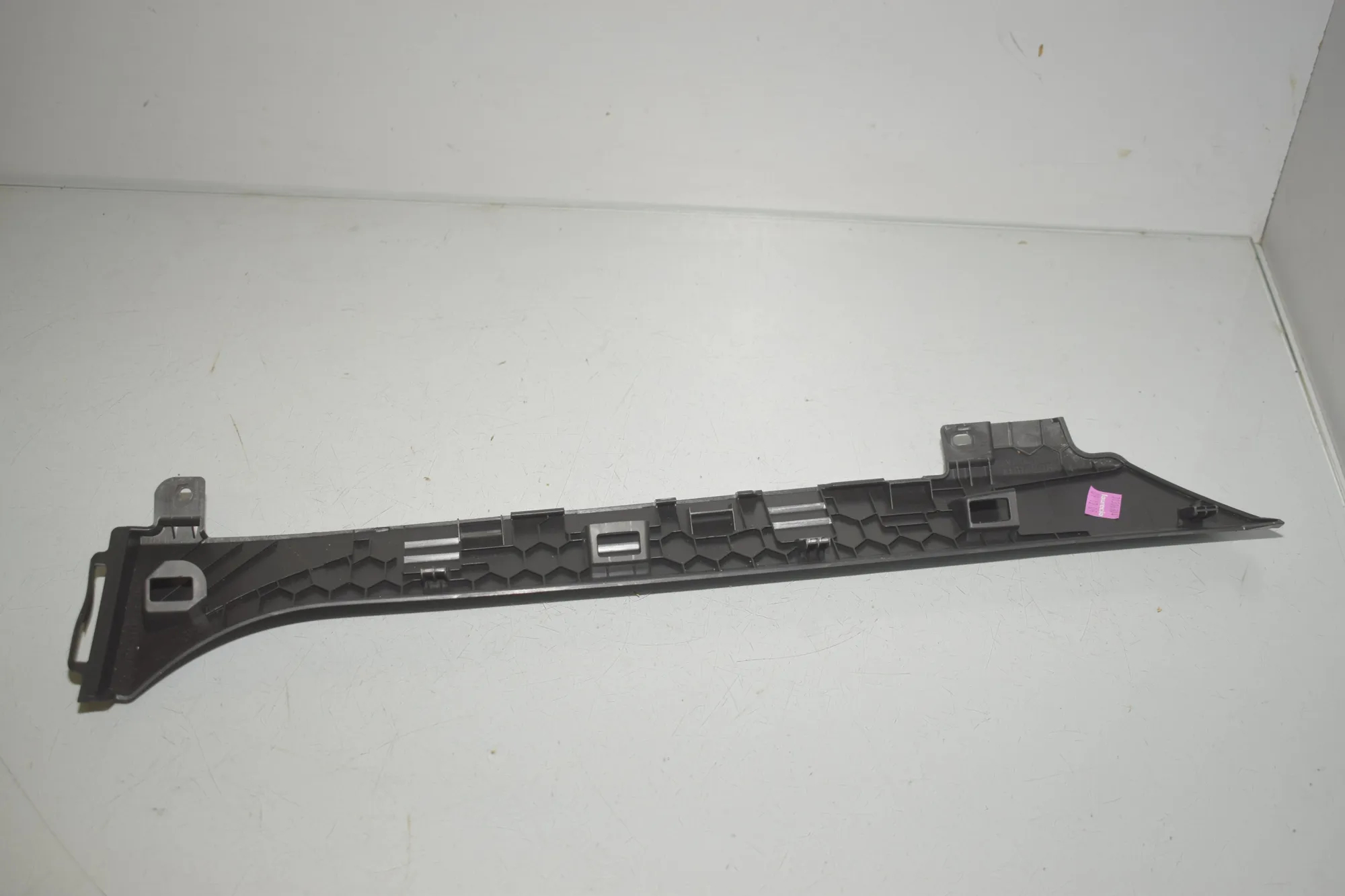 Other Interior Parts – OEM 9639573 · BMW X2 (U10) BMW X2 (U10) sDrive 20 i 2023 – 4