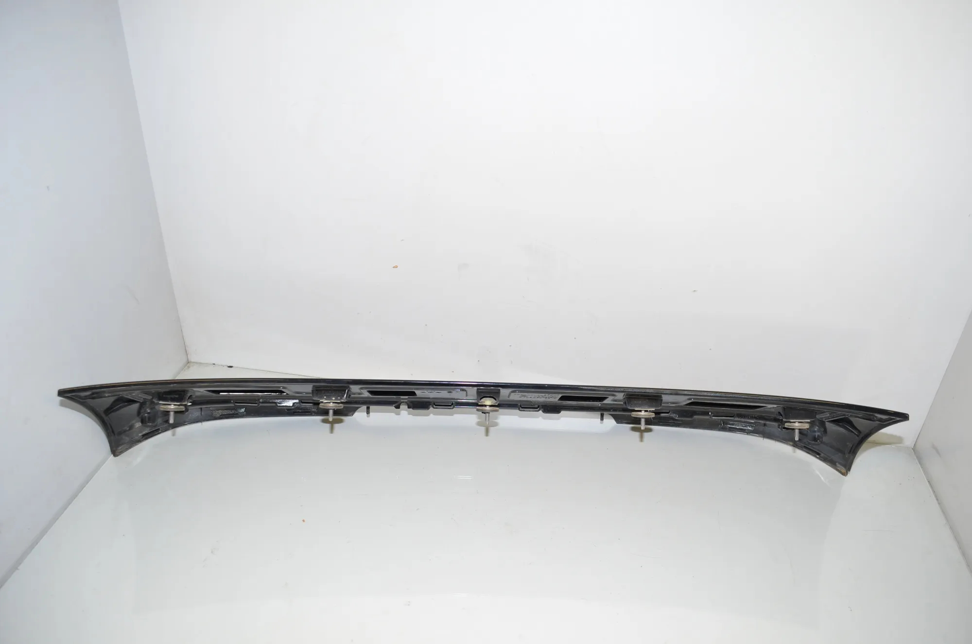 Tailgate Bootlid Spoiler – OEM 7305042 · BMW i3 (I01) s Electric 2022 – 2