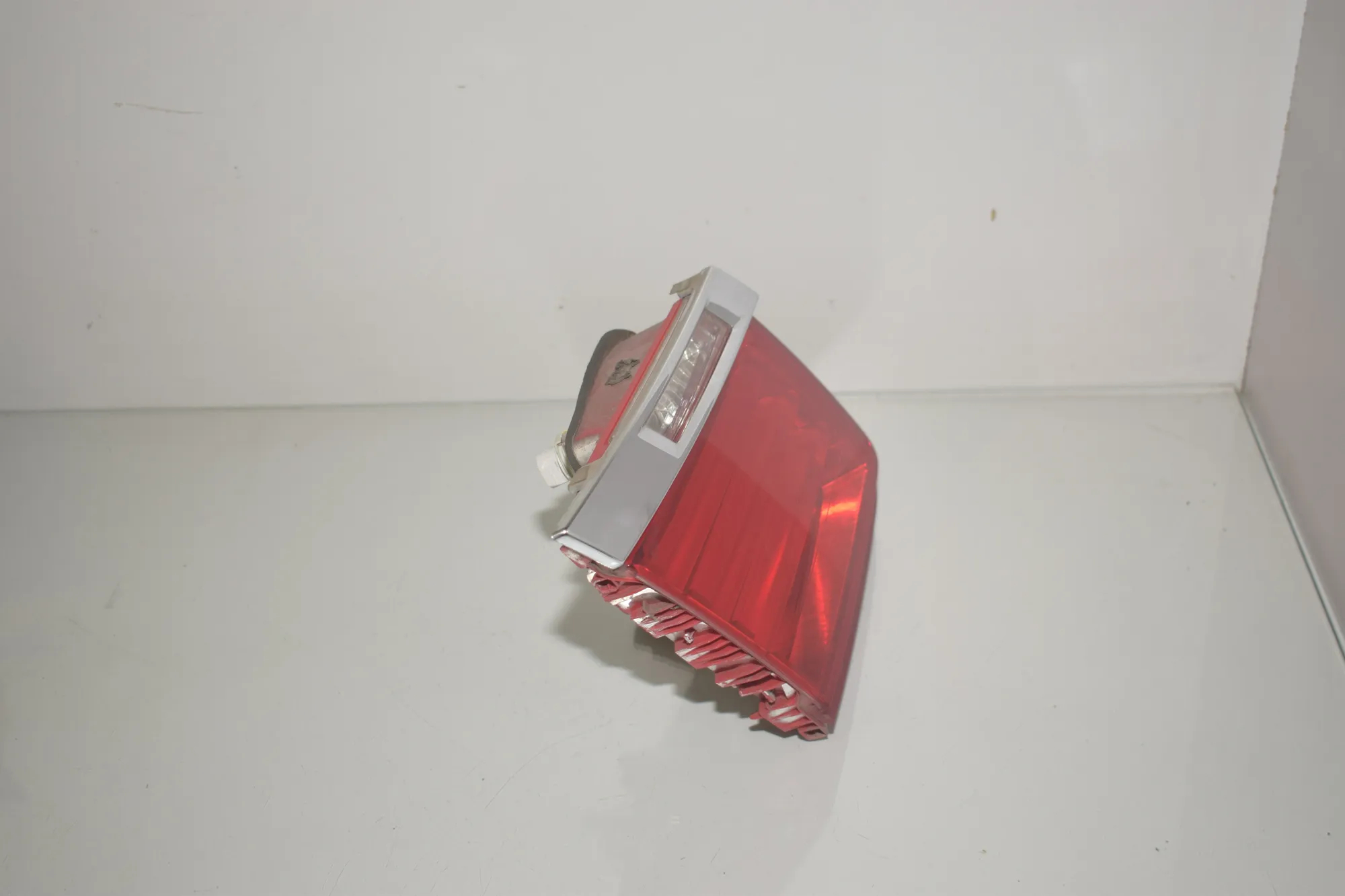Left Side Tailgate Tail Light – OEM 7182205 · BMW 7 (F01, F02) 730 d 2009 – 5