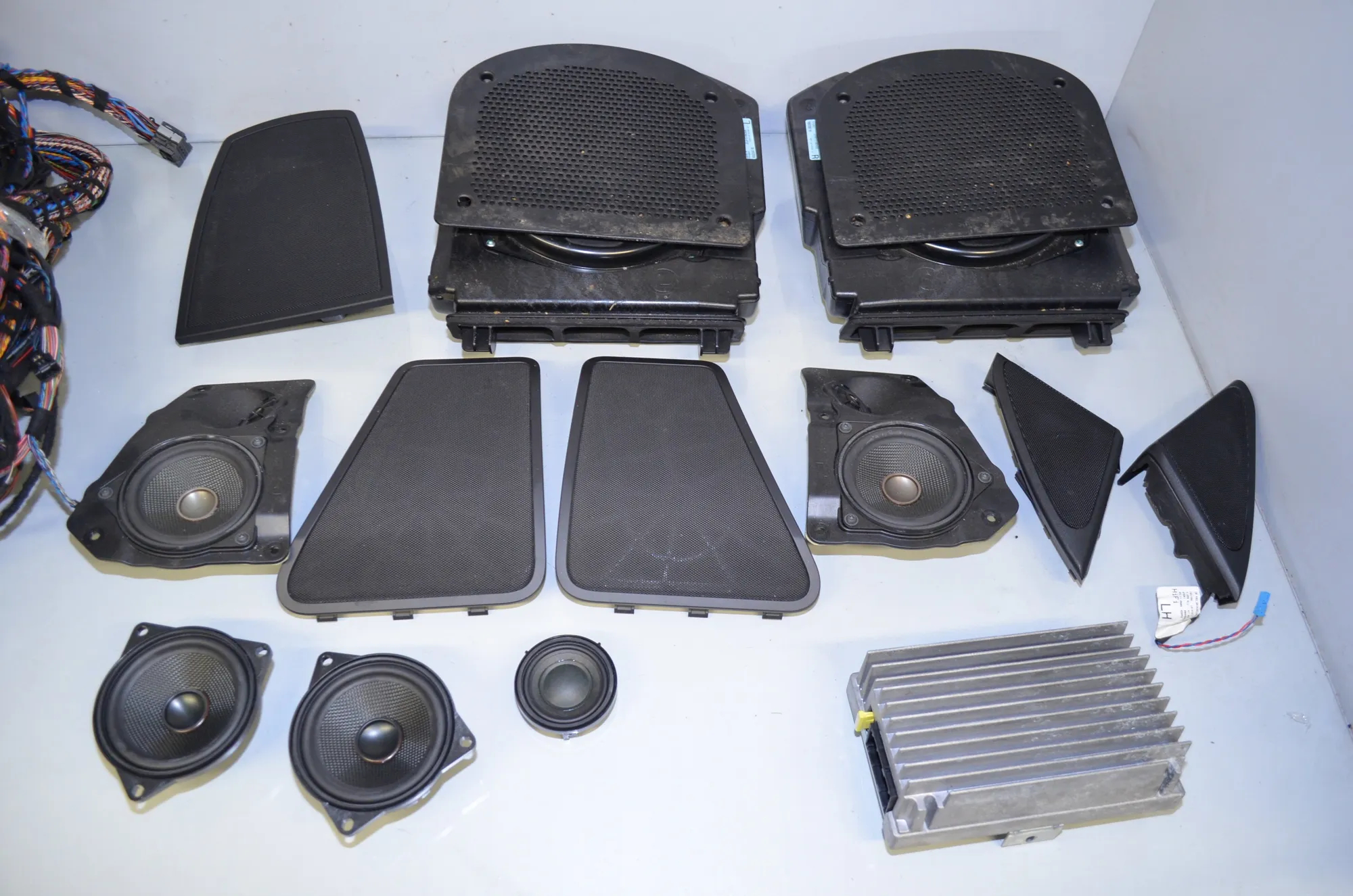 Sound Audio System Set – OEM 9133410 · BMW 7 (F01, F02) 730 d 2009 – 2