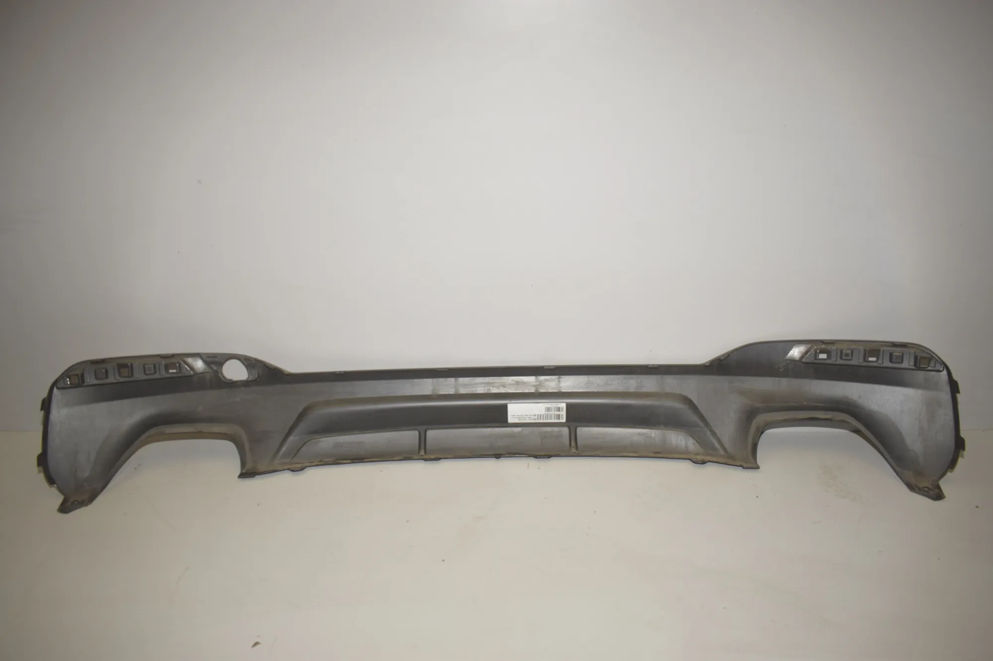 Rear Bumper Lower Diffuser – OEM 8098694 · BMW 5 (G30) BMW 5 (G30) 520 d 2020 – 4