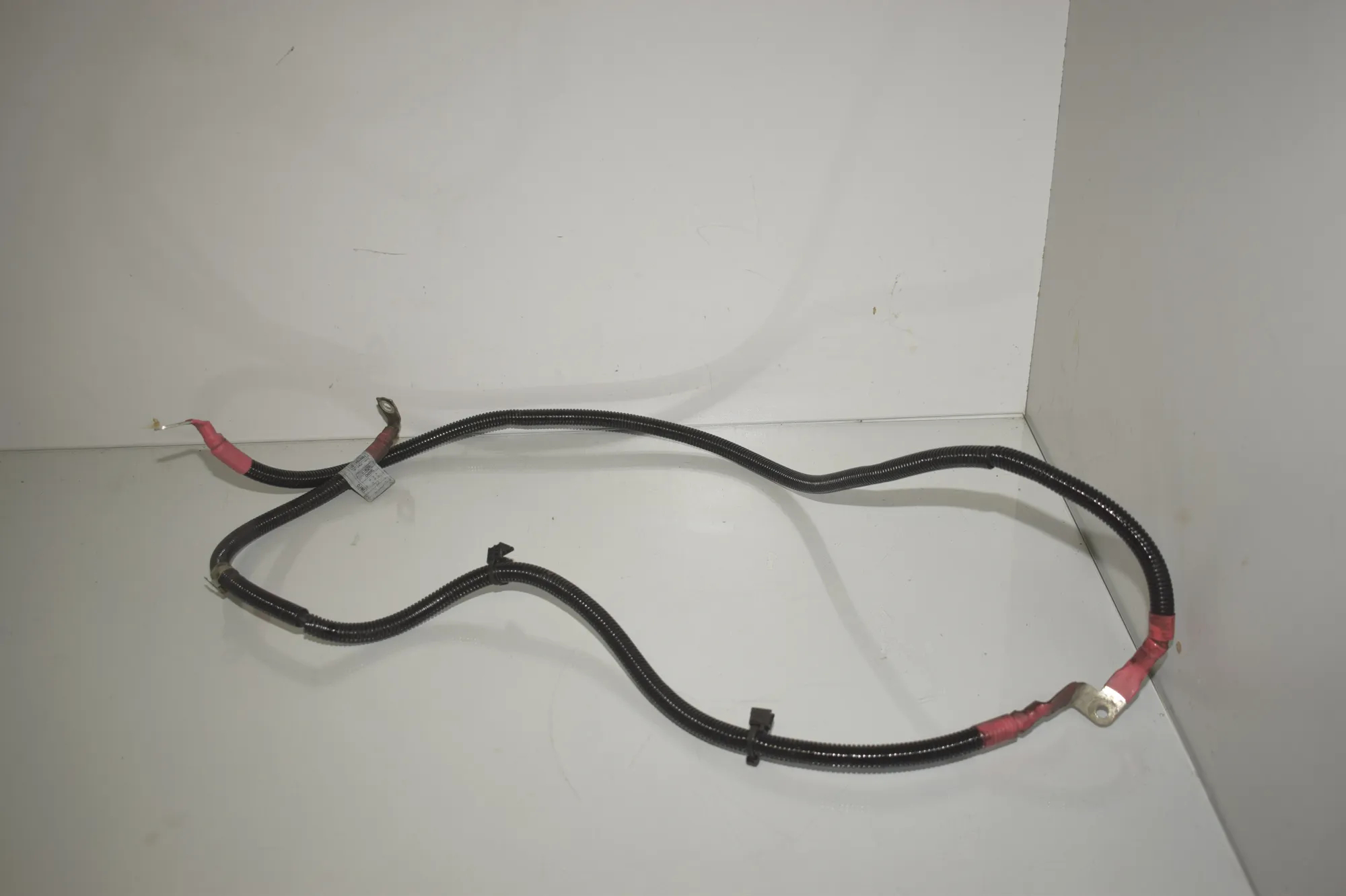 Positive Battery Cable – OEM 7800164 · BMW 7 (F01, F02) 730 d 2009 – 3