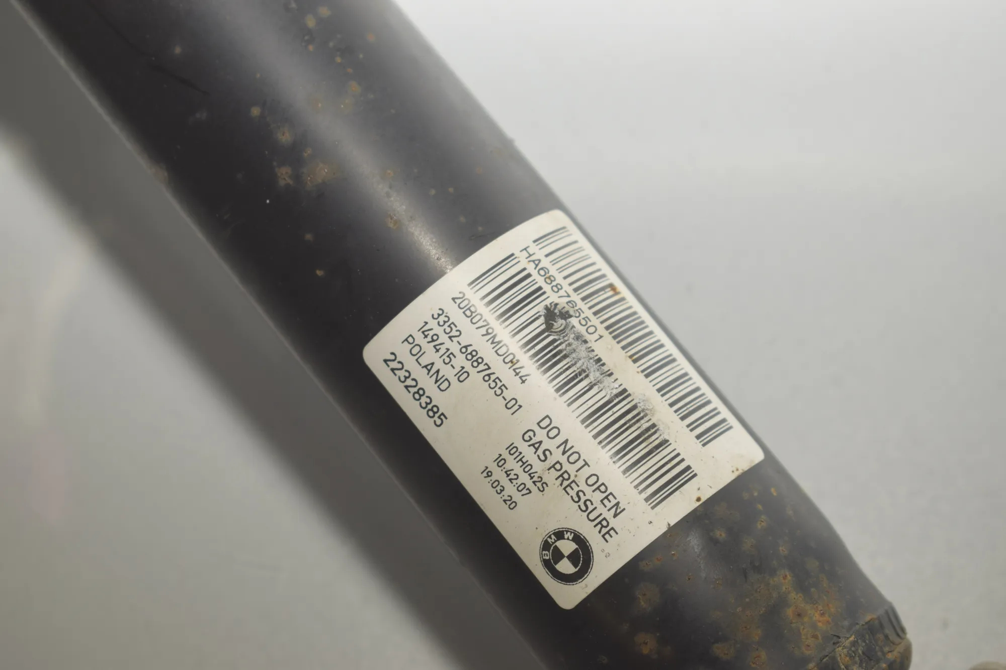 Rear Left Shock Absorber – OEM 6887655 · BMW i3 (I01) s Electric 2022 – 5