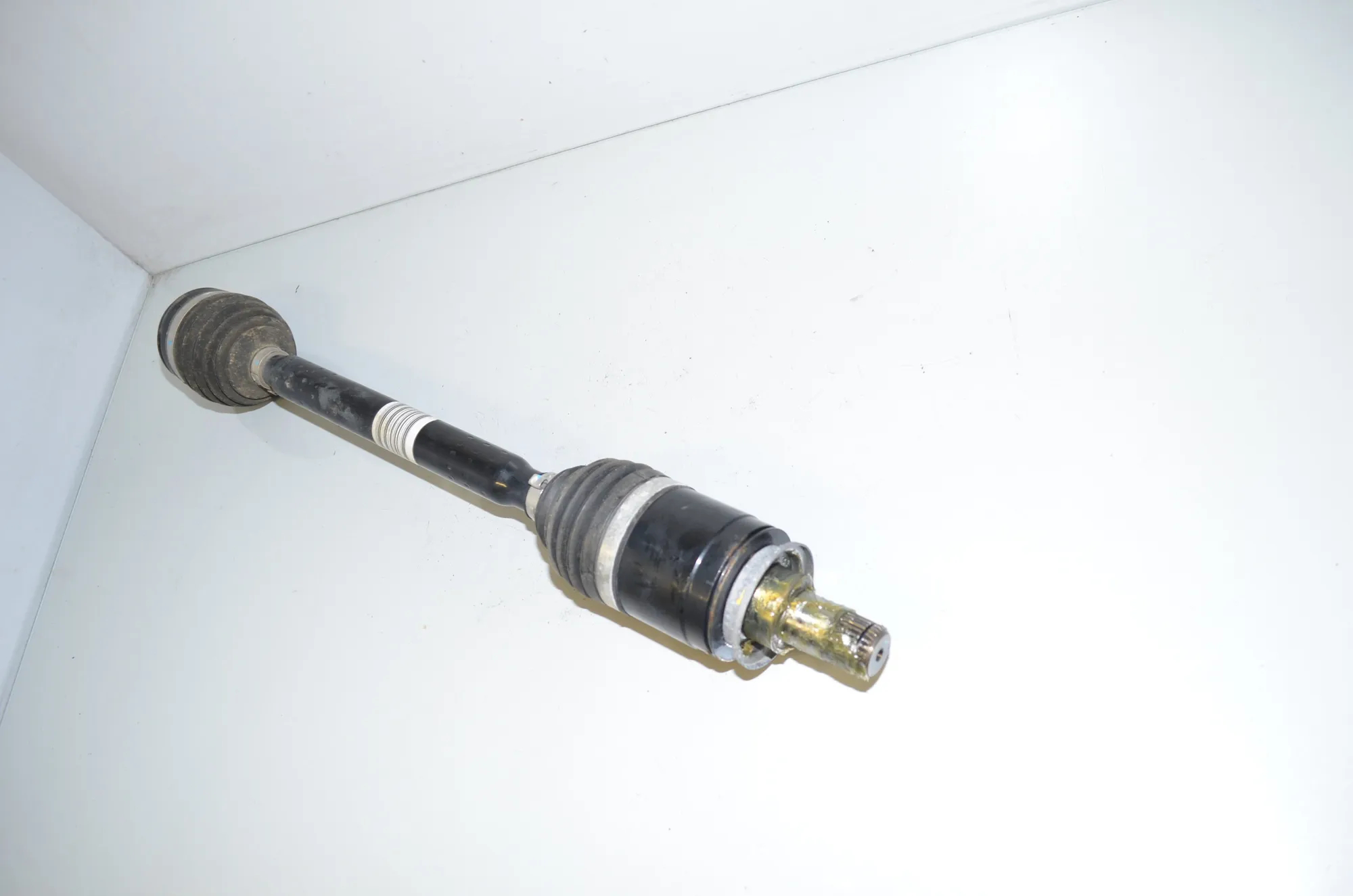 Rear Left Driveshaft – OEM 7641213 · BMW i3 (I01) s Electric 2022 – 3