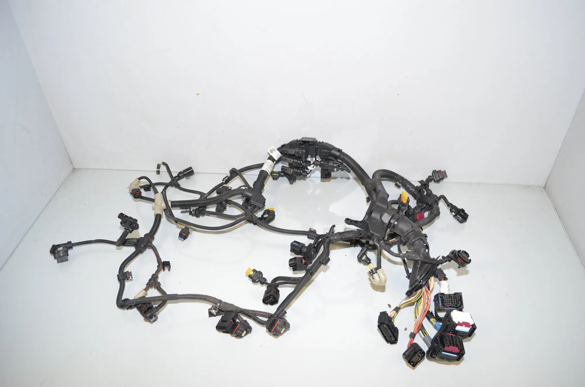 Engine Cable Harness – OEM 8490203 · BMW 1 (F40) (2019 - -) F40) 116 d 2020 – 2
