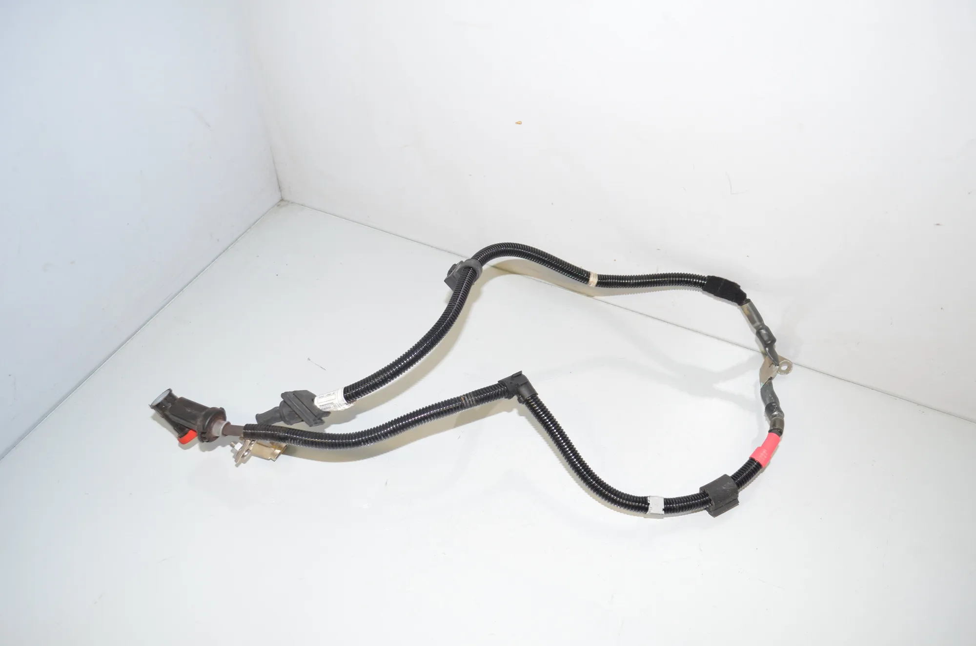 Positive Battery Cable – OEM 8580059 · BMW 1 (F40) (2019 - -) F40) 116 d 2020 – 2