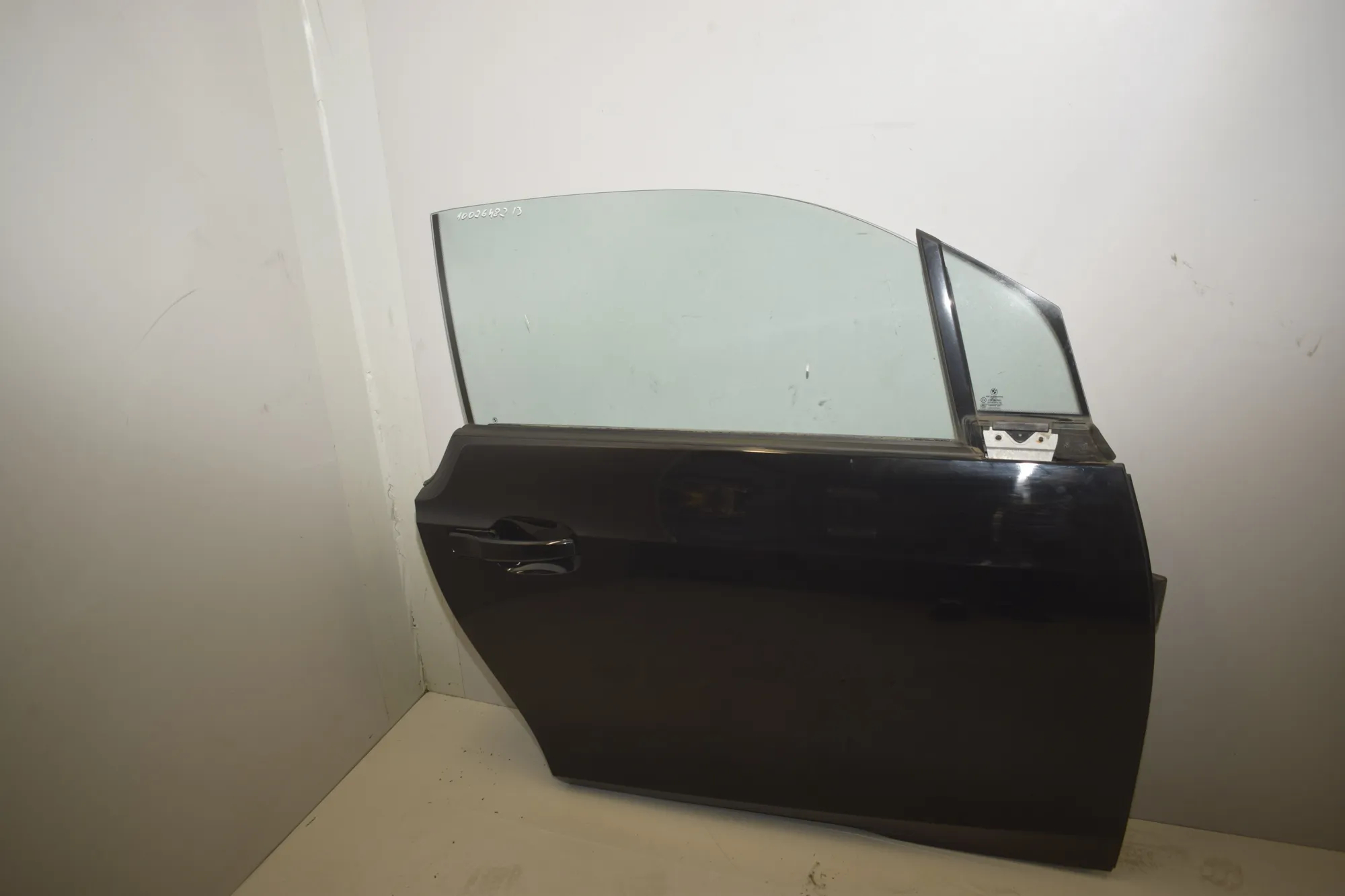 Front Right Door · BMW i3 (I01) s Electric 2022 – 4
