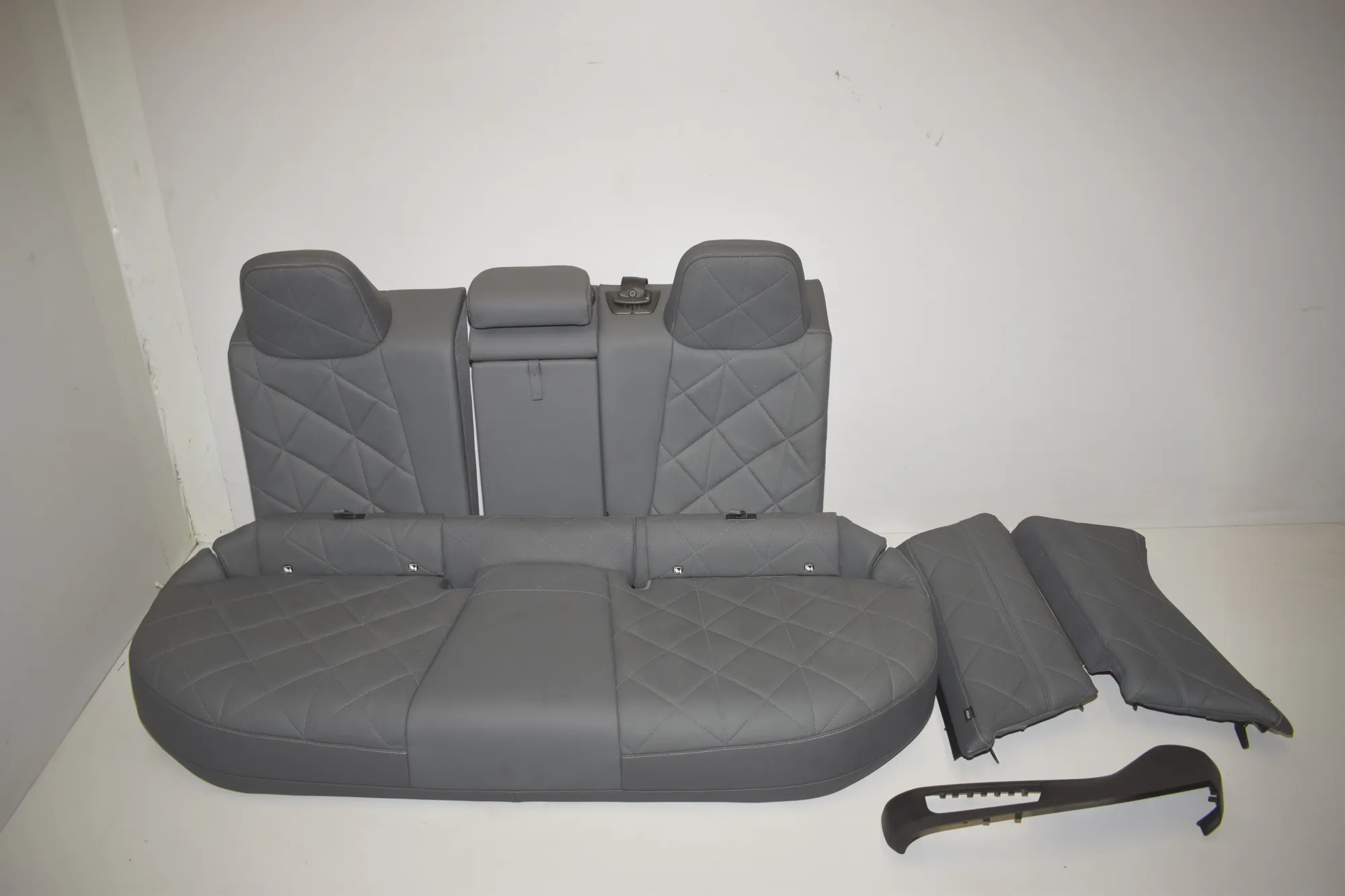 Seat set – OEM 0000 · BMW iX (I20) (2021 - -) xDrive 40 2021 – 6