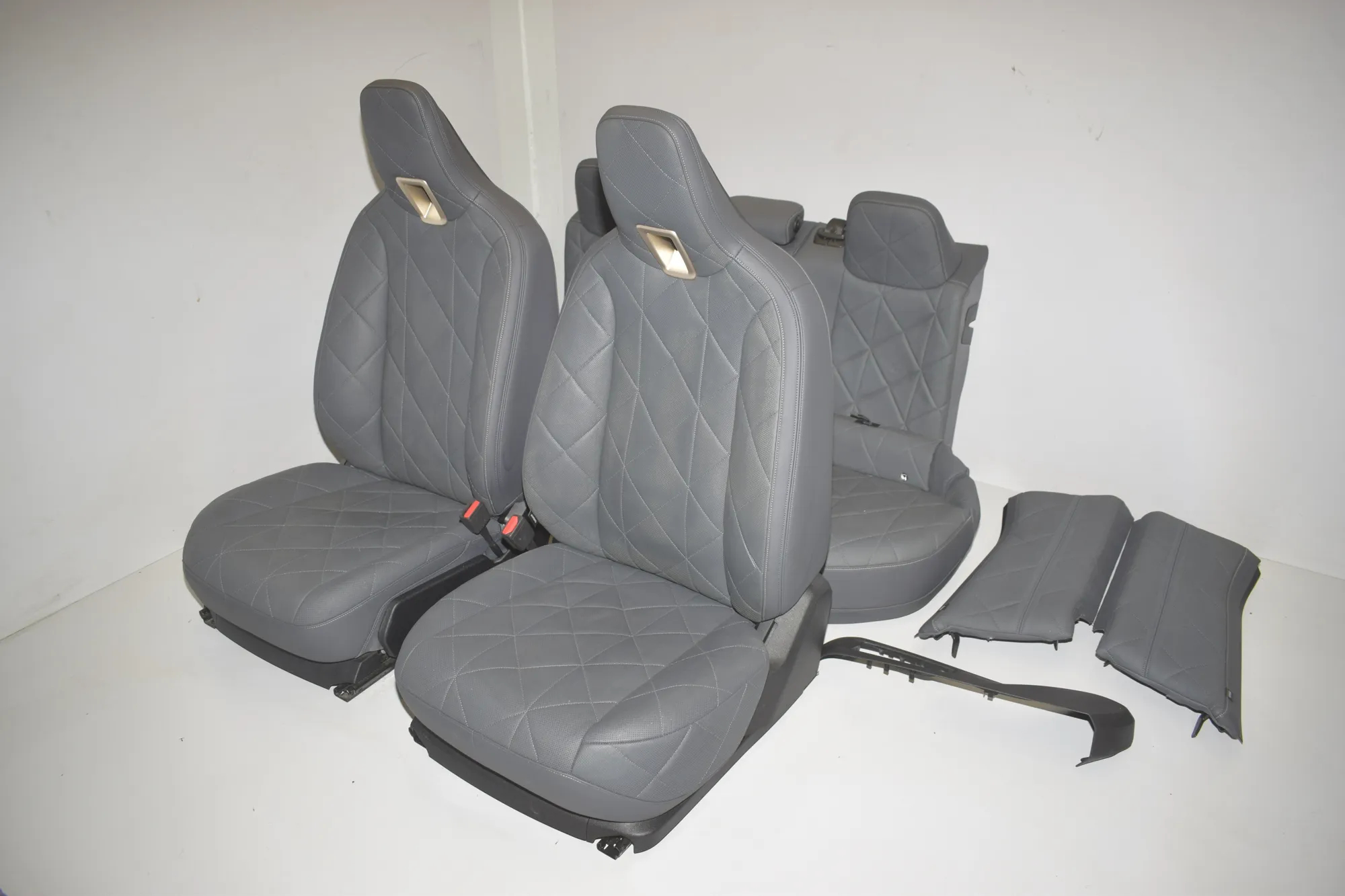 Seat set – OEM 0000 · BMW iX (I20) (2021 - -) xDrive 40 2021 – 3